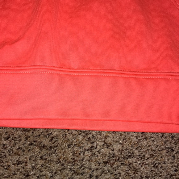 Under armour sweater - Picture 5 of 8